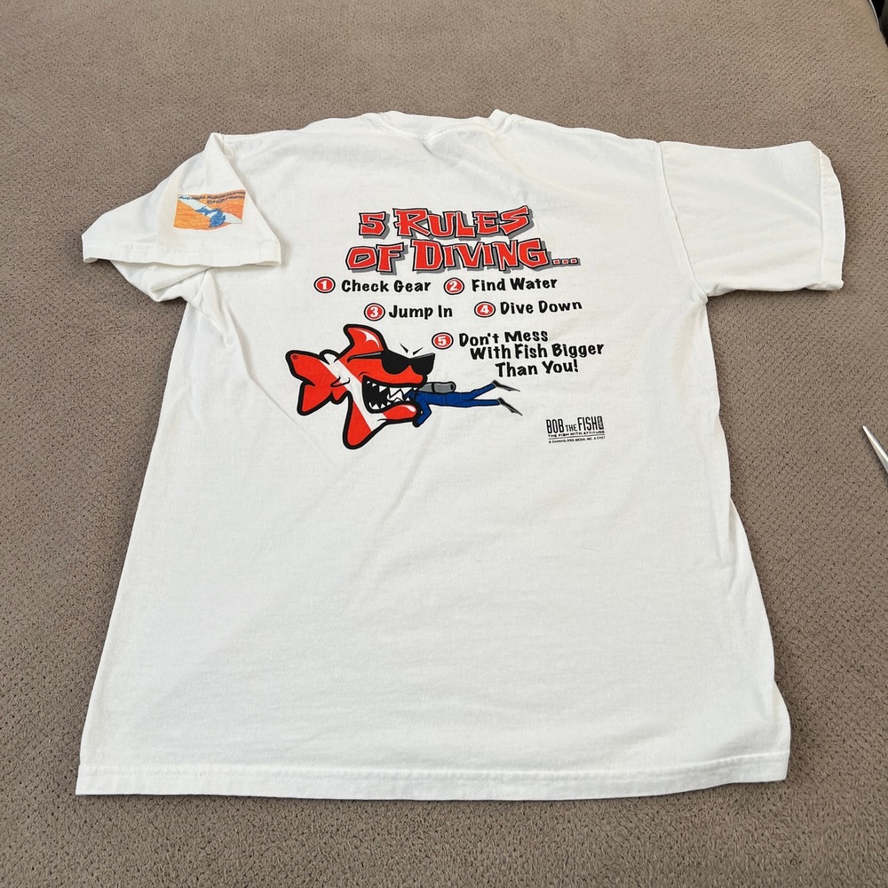 Vintage 2000s Bob The Fish 5 Rules of‎ Diving Scuba T-Shirt White Size M